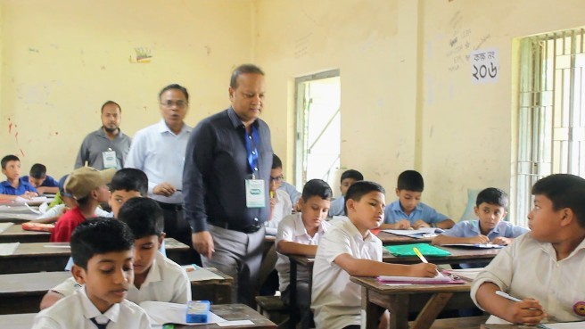 বোয়ালখালীতে মাইজভাণ্ডারী মেধা ও কারিগরি বৃত্তি পরীক্ষা অনুষ্ঠিত