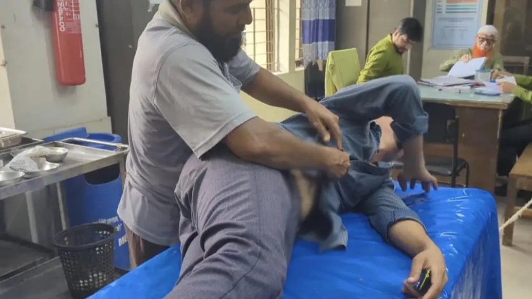 কলেজছাত্রকে তুলে নিয়ে রাতভর নির্যাতন, লাখ টাকা মুক্তিপণের অভিযোগ ছাত্রদল নেতার বিরুদ্ধে